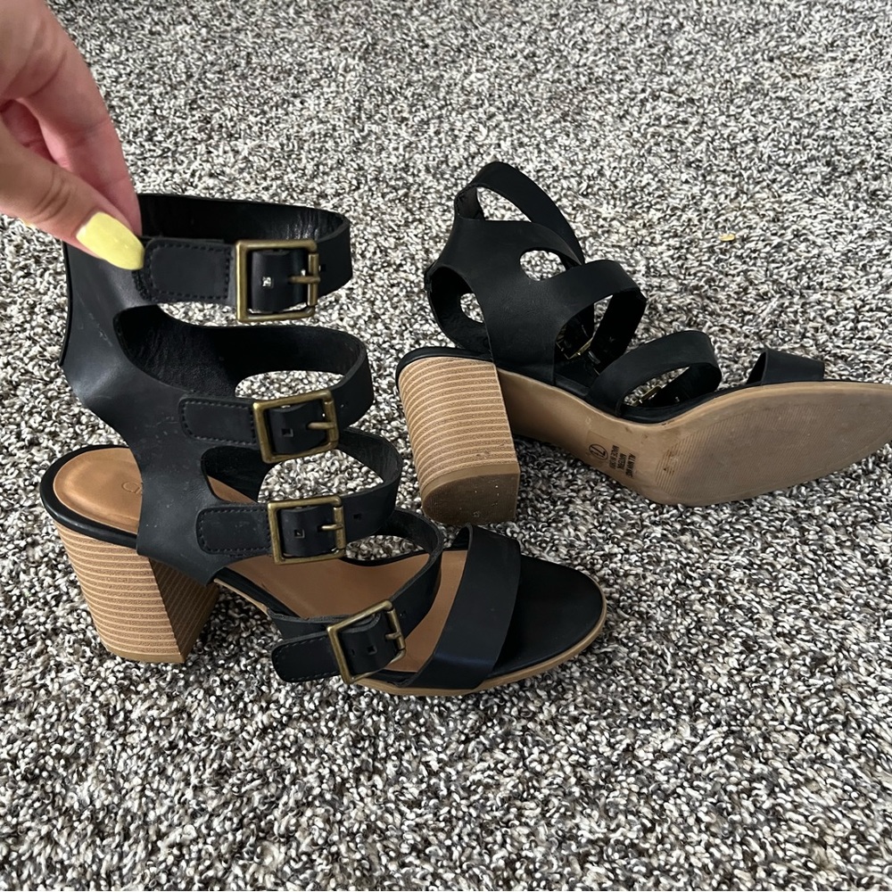 Black strappy Velcro heels